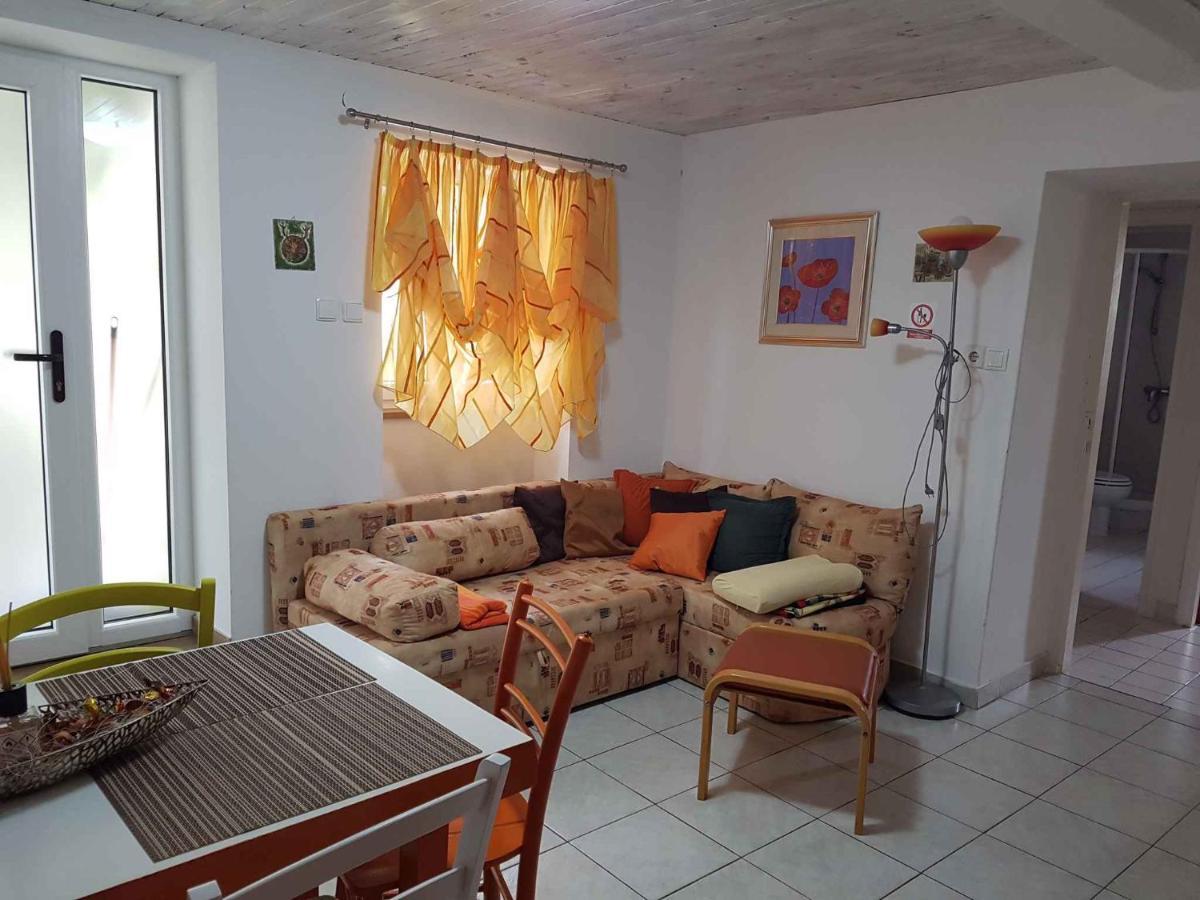 Dobrinj Apartment 2 المظهر الخارجي الصورة